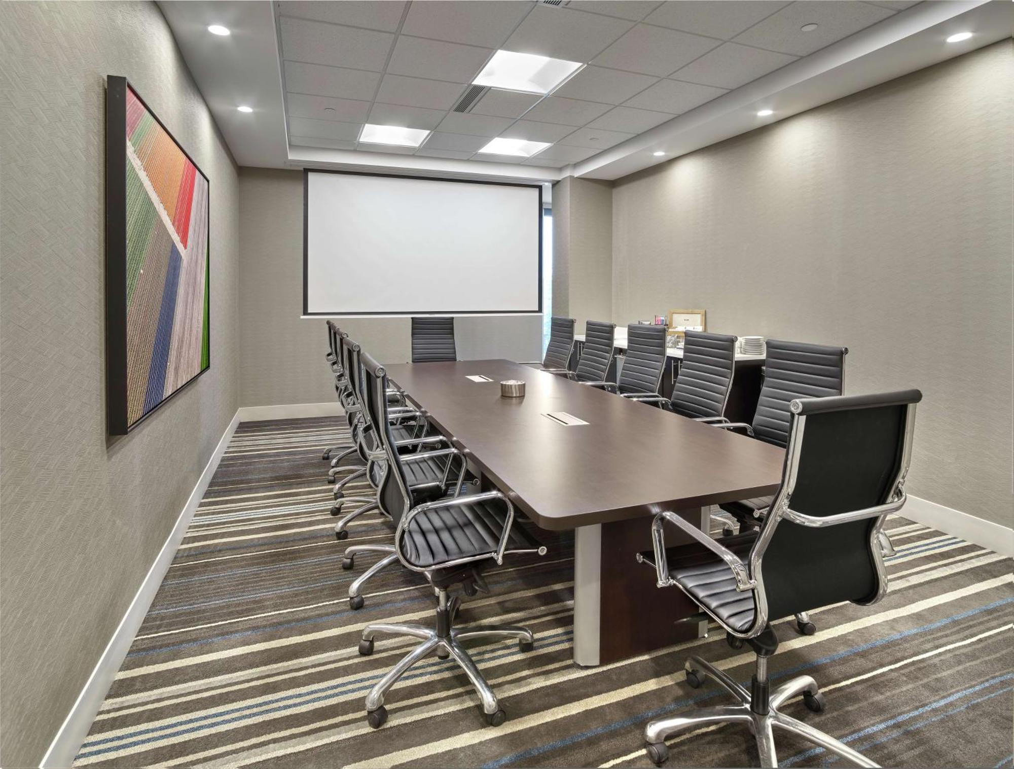 מלון Doubletree By Hilton Edmonton Downtown מראה חיצוני תמונה