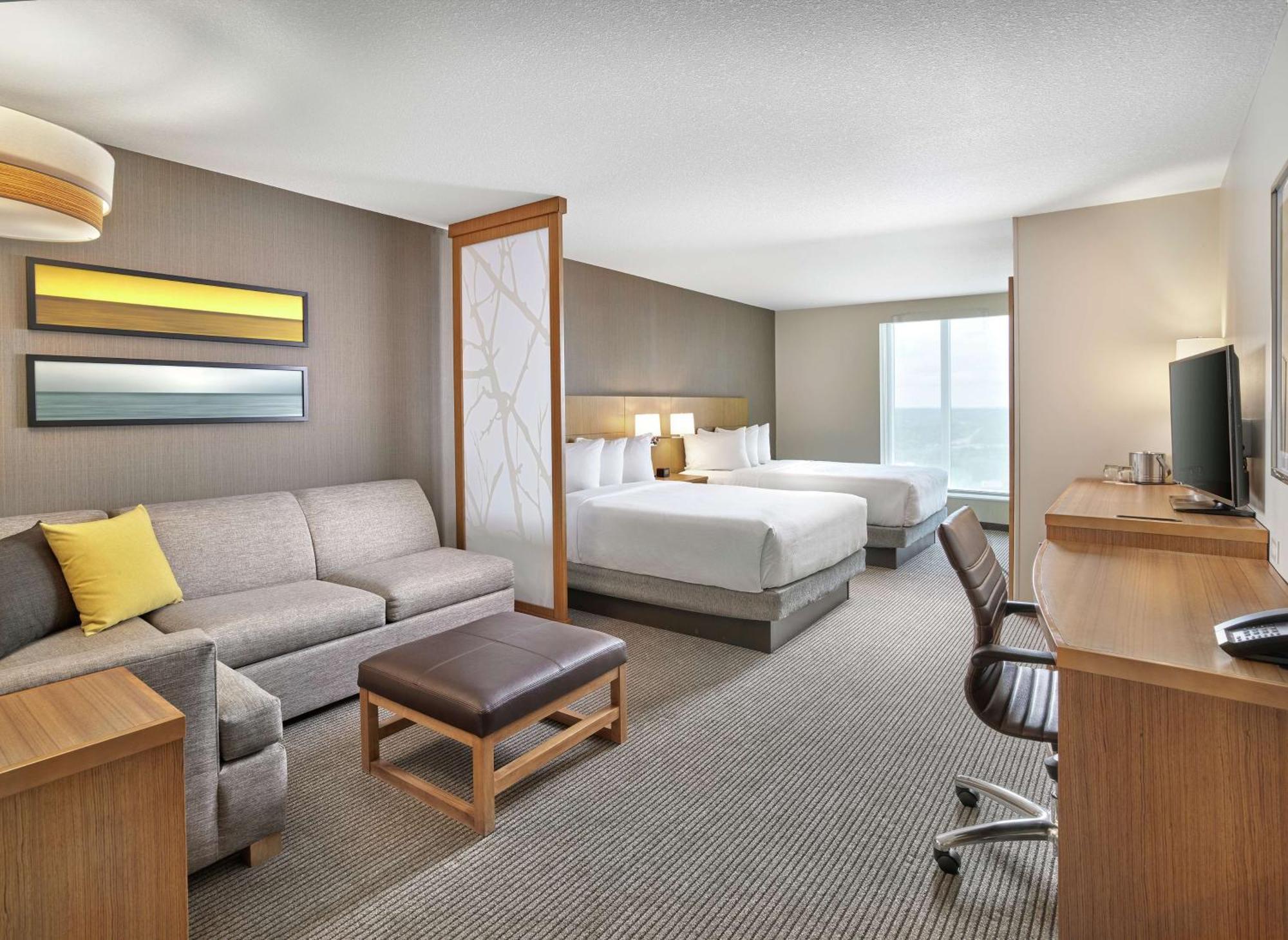 מלון Doubletree By Hilton Edmonton Downtown מראה חיצוני תמונה