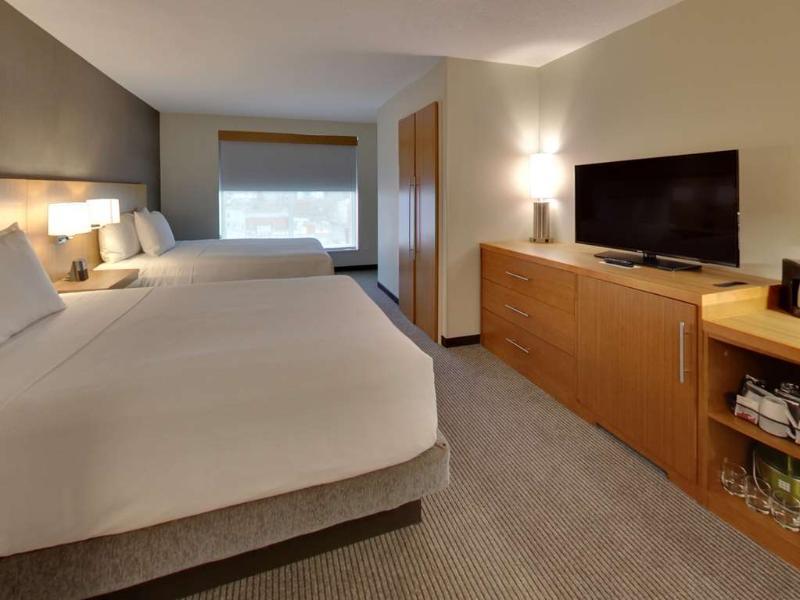מלון Doubletree By Hilton Edmonton Downtown מראה חיצוני תמונה